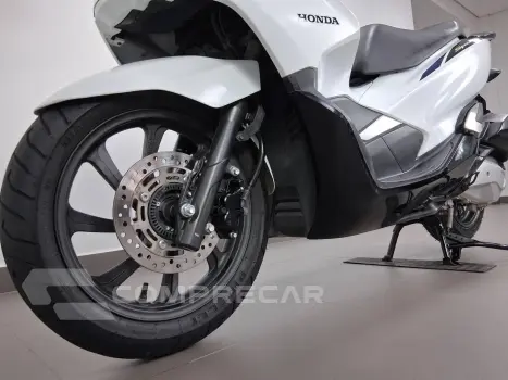 PCX DLX