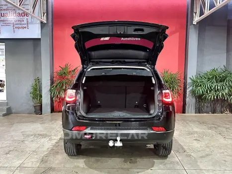 COMPASS 2.0 16V DIESEL TRAILHAWK 4X4 AUTOMÁTICO