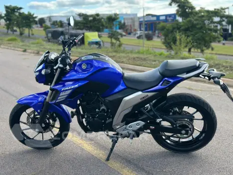 FZ25 FAZER