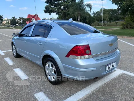 VECTRA 2.0 MPFI Elegance 8V