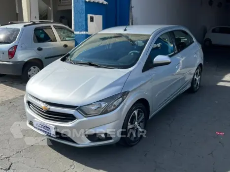 CHEVROLET ONIX - 1.4 MPFI LTZ 8V 4P MANUAL 4 portas
