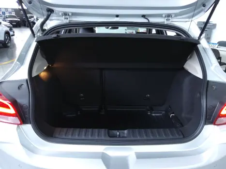 ONIX 1.0 TURBO FLEX PREMIER AUTOMÁTICO