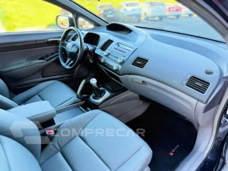 Civic Sedan LXS 1.8/1.8 Flex 16V Mec. 4p