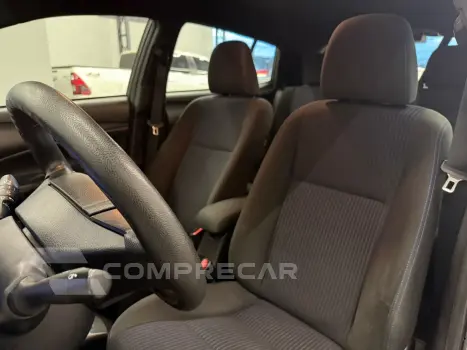YARIS 1.5 16V FLEX XLS CONNECT MULTIDRIVE