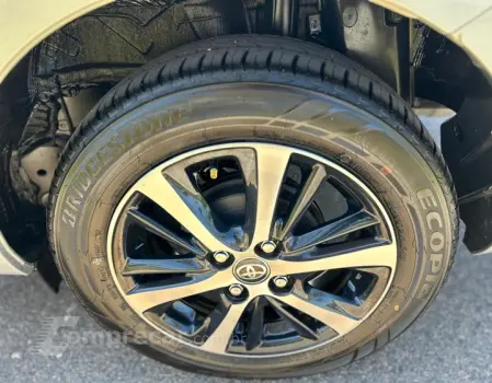 YARIS 1.5 16V Sedan XL Multidrive