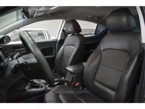 ELANTRA - 2.0 16V 4P AUTOMÁTICO