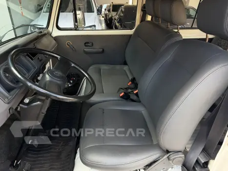 KOMBI 1.4 MI STD Lotação 8V