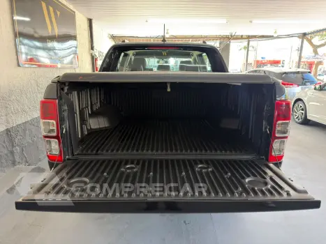 RANGER 2.2 Black 4X2 CD 16V