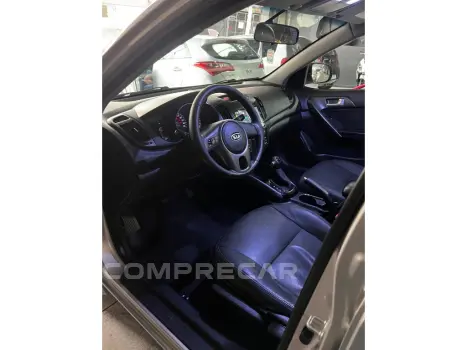 CERATO 1.6 EX3 SEDAN 16V GASOLINA 4P AUTOMÁTICO