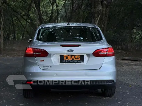 FOCUS 2.0 SE FASTBACK 16V FLEX 4P POWERSHIFT