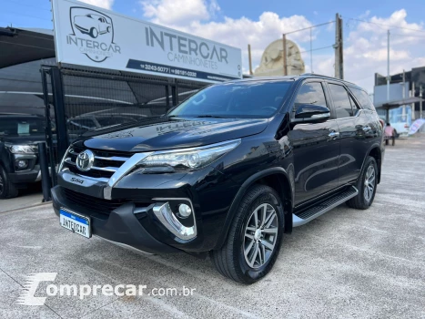 HILUX SW4 2.8 D-4d Turbo SRX 4X4