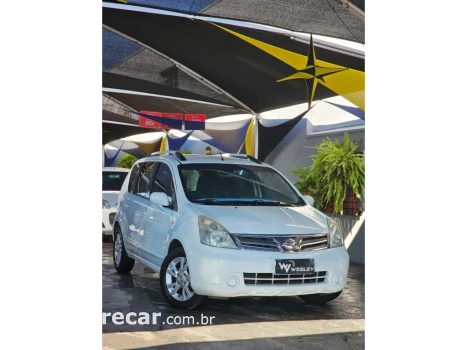 NISSAN LIVINA 1.8 S 16V FLEX 4P AUTOMÁTICO 5 portas