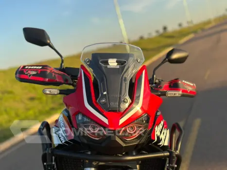CRF 1100L