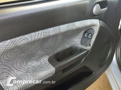 FIESTA 1.6 MPI SEDAN 8V FLEX 4P MANUAL