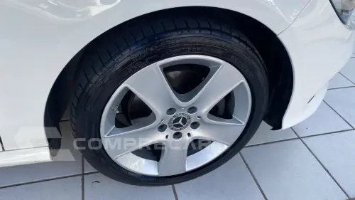 MERCEDES-BENZ CLA 180 1.6 CGI 7G-DCT