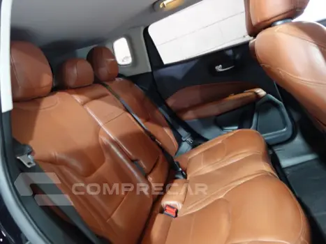 COMPASS - 2.0 16V LONGITUDE AUTOMÁTICO