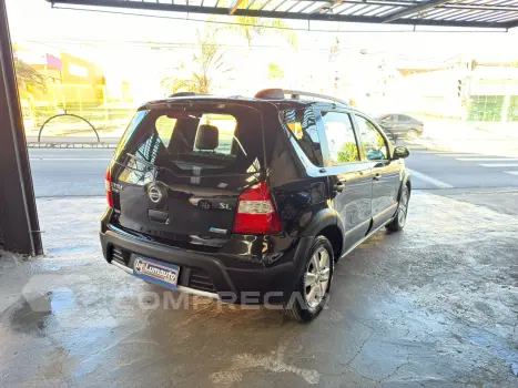 LIVINA 1.6 SL X-gear 16V