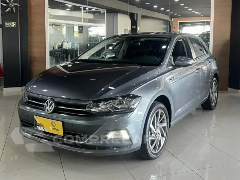 Volkswagen POLO 1.0 200 TSI HIGHLINE AUTOMÁTICO 4 portas