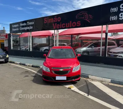 CHEVROLET ONIX 1.0 LT 4 portas