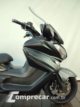 SUZUKI BURGMAN 650 EXECUTIVE