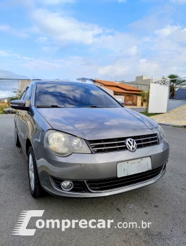 POLO SEDAN 1.6 MI Comfortline 8V
