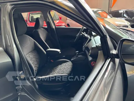 KICKS Active 1.6 16V Flex Aut.