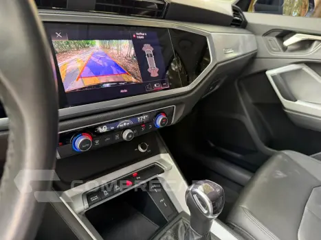 Q3 2.0 40 TFSI Prestige Quattro
