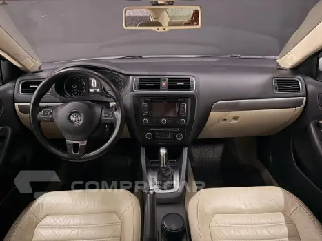 JETTA 2.0 TSI HIGHLINE 200CV GASOLINA 4P TIPTRONIC