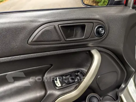 FIESTA 1.6 ROCAM SE 8V FLEX 4P MANUAL