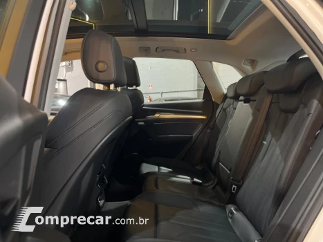 Q5 2.0 TFSI Ambiente S Tronic