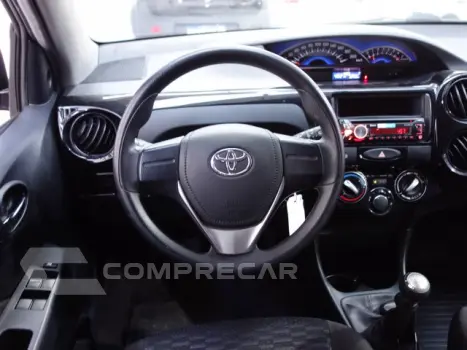 ETIOS HATCH - 1.3 X 16V 4P MANUAL