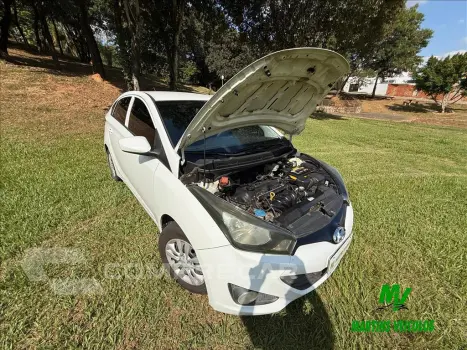 HB20S 1.6 COMFORT PLUS 16V FLEX 4P MANUAL
