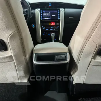 Hilux SW4 Diamond 2.8 TB 4x4 Die. Aut.
