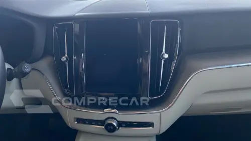 VOLVO XC60 2.0 T8 RECHARGE INSCRIPTION EXPRESSION AWD