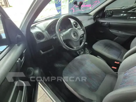 CELTA 1.0 MPFI Spirit 8V