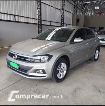 Volkswagen Polo Confortiline TSI 4 portas