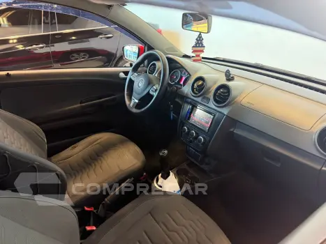 SAVEIRO 1.6 CROSS CE 8V FLEX 2P MANUAL