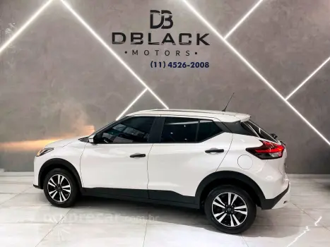 KICKS Active 1.6 16V Flex Aut.