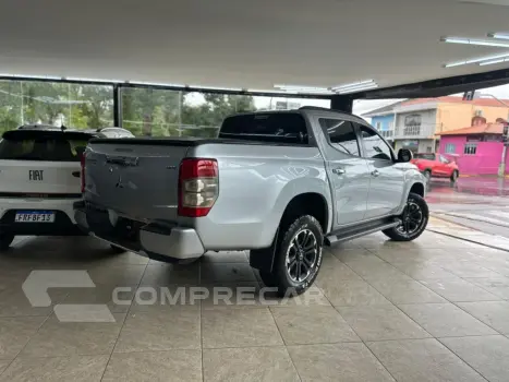 L200 TRITON 2.4 16V TURBO DIESEL SPORT HPE CD 4P 4X4 AUTOMÁT