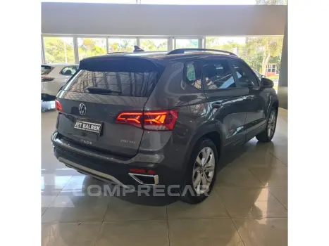 TAOS 1.4 250 TSI TOTAL FLEX COMFORTLINE AUTOMÁTICO