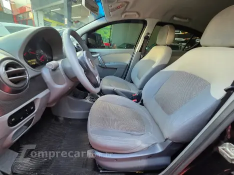 Palio ESSENCE 1.6 Flex 16V 5p