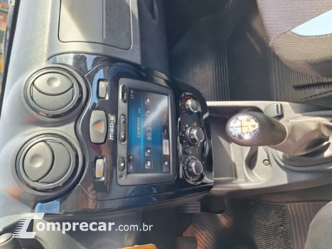 Renault Sandero Expression 1.0 16V (flex) 4 portas