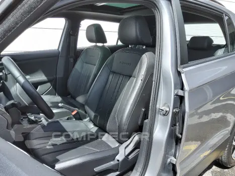 T-CROSS 1.0 200 TSI TOTAL FLEX COMFORTLINE AUTOMÁTICO