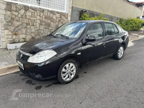 Renault SYMBOL 1.6 Privilège 16V 4 portas
