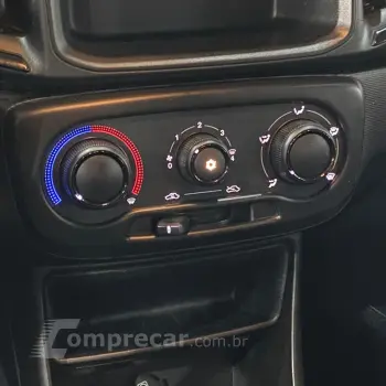 Strada Freedom 1.3 Flex 8V CD