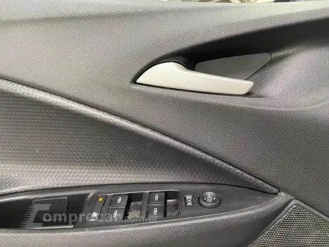 ONIX HATCH LT 1.0 12V FLEX 5P MEC.