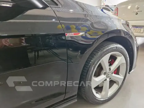 GOLF 2.0 TSI GTI 16V TURBO GASOLINA 4P AUTOMÁTICO