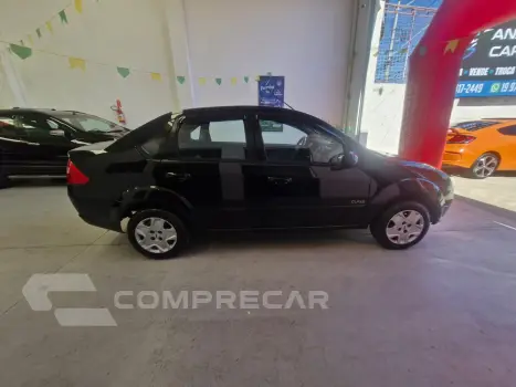 FIESTA 1.6 MPI Class Sedan 8V