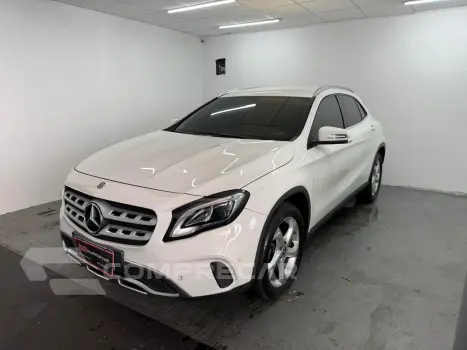 Mercedes-Benz GLA 200 Advance 1.6/1.6 TB 16V Flex Aut. 4 portas