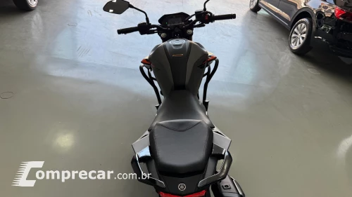 FAZER 250